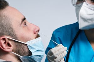 奥密克戎变异株与原新冠病毒有何差别？应如何预防？